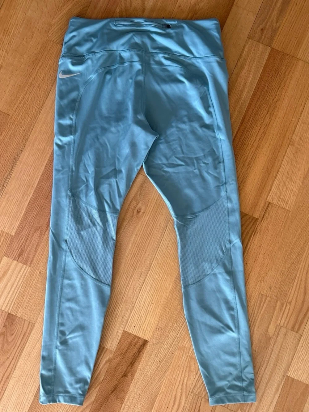 Nike Sky Blue High-Rise Leggings